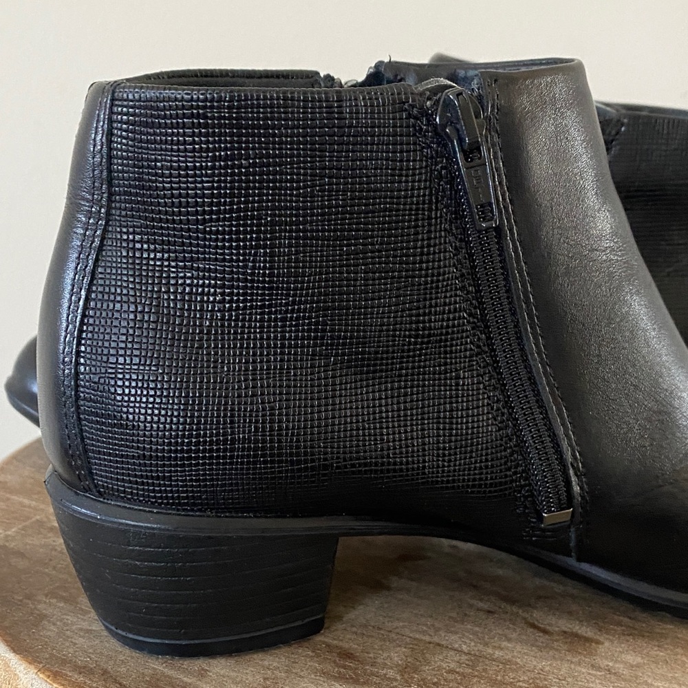 Ecco Black Leather Ankle Boots Booties with Double Side Zip Detail Size 39 - Picture 4 of 10